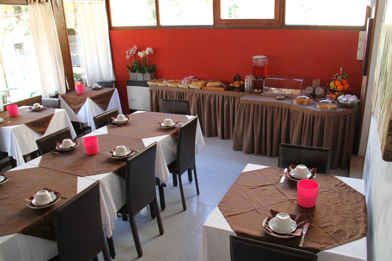 Albergo Al Pescatore Brenzone sul Garda Ngoại thất bức ảnh