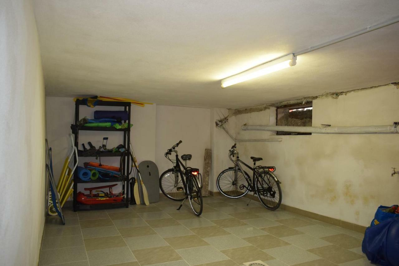 Albergo Al Pescatore Brenzone sul Garda Ngoại thất bức ảnh